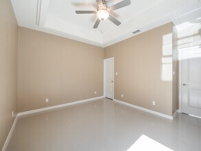 1809 Taft St, Unit Unit # 3 in Weslaco, TX - Foto de edificio - Building Photo