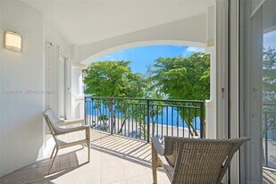 3255 NE 184th St, Unit 12410 in Aventura, FL - Building Photo