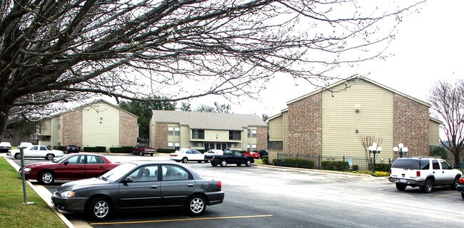 Main Street Square in Round Rock, TX - Foto de edificio - Building Photo