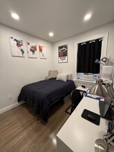 130 Jersey St, Unit 3 in Boston, MA - Foto de edificio - Building Photo