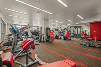 The Huxley in West Hollywood, CA - Foto de edificio - Building Photo