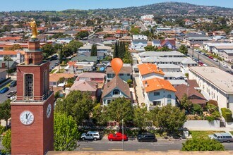 725 S Meyler St in Los Angeles, CA - Building Photo - Building Photo