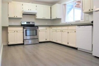 33242 Brown Crescent in Mission, BC - Building Photo - Building Photo