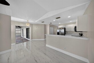 85 Citrus Park Ln in Boynton Beach, FL - Foto de edificio - Building Photo