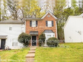 7208 Crestside Dr in Austell, GA - Building Photo