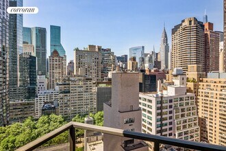 100 United Nations Plaza in New York, NY - Building Photo - Building Photo