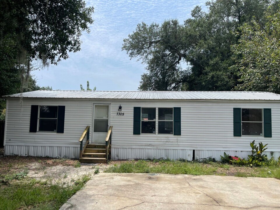 7305 Stable Run Ct in Tallahassee, FL - Building Photo