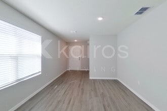 8595 SW 43rd Ter in Ocala, FL - Building Photo - Building Photo