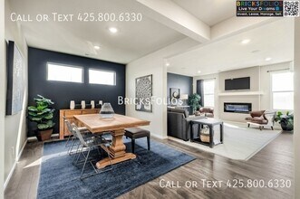 18768 107th Ave Ct E in Puyallup, WA - Building Photo - Building Photo