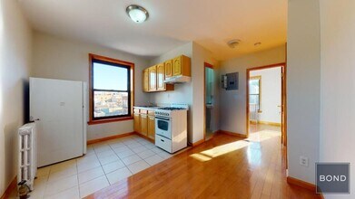 328 E 14th St in New York, NY - Building Photo - Building Photo