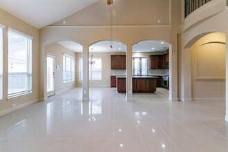 5603 Valley Country Ln in Sugar Land, TX - Building Photo - Building Photo
