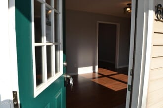 60 Colonial Rd in Stillwater, NY - Building Photo - Building Photo