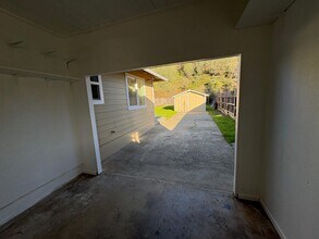 310 Barbara Ave in Weaverville, CA - Building Photo - Building Photo