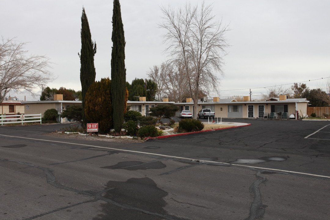 Willow Trail Apartments in Las Vegas, NV - Building Photo