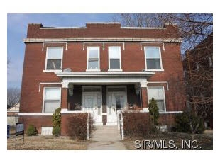 2033 Delmar Ave in Granite City, IL - Foto de edificio - Building Photo