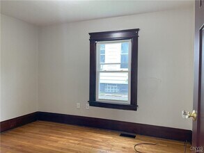307 Milton Ave in Syracuse, NY - Building Photo - Building Photo