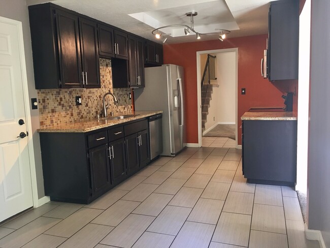 131 Fountainhead Ct in Martinez, CA - Building Photo - Building Photo
