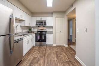 The Slate in Nashville, TN - Building Photo - Interior Photo