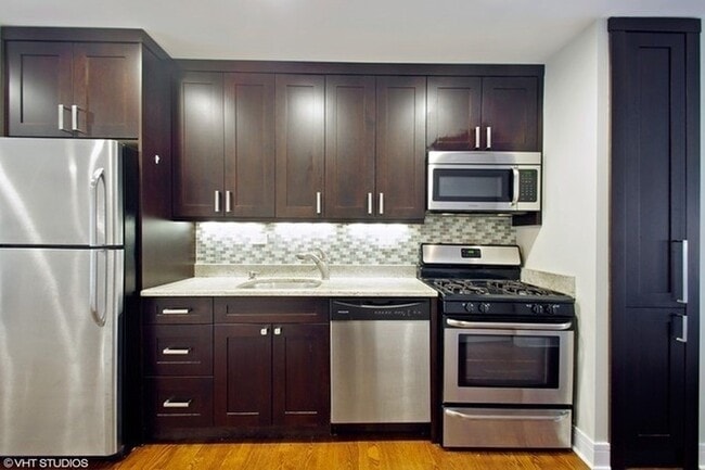 4041 N Keystone Ave in Chicago, IL - Building Photo - Building Photo