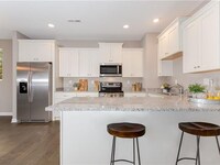 1040 N Green Dr photo'