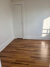 334 Midland Ave in Saddle Brook, NJ - Building Photo - Building Photo