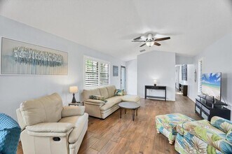 255 Boundary Blvd in Rotonda West, FL - Building Photo - Building Photo
