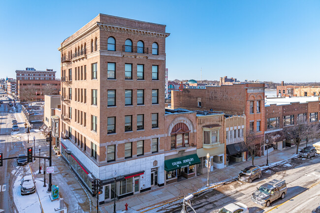 Lofts on Broadway