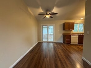 560 Prestonwood Dr in Colorado Springs, CO - Building Photo - Building Photo