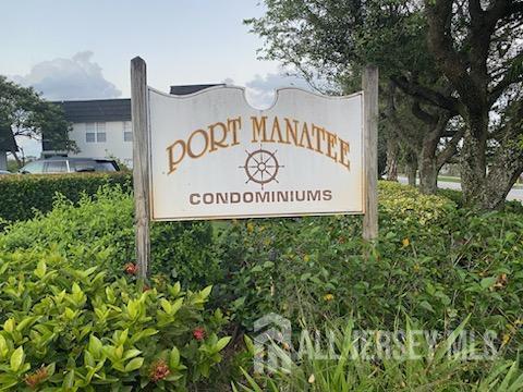 4726 SE Capstan Ave in Stuart, FL - Building Photo