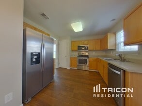 7838 Montbrook Dr in Charlotte, NC - Building Photo - Building Photo