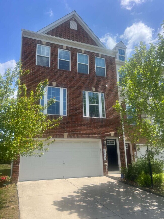 1642 Dorothy Ln in Woodbridge, VA - Building Photo - Building Photo