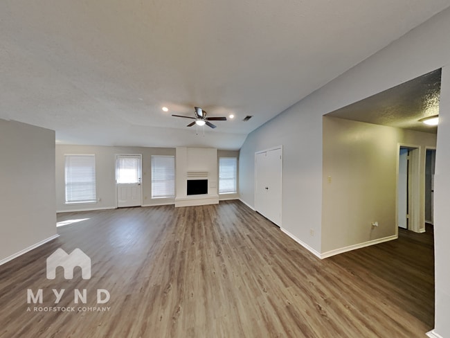 4903 Pecan Estates in San Antonio, TX - Building Photo - Building Photo