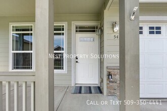 542 S Driftwood Ln in Moses Lake, WA - Building Photo - Building Photo
