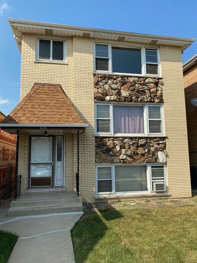 property at 6742 W 63rd St