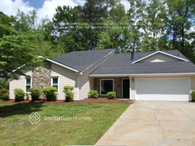property at 4386 Springfield Dr