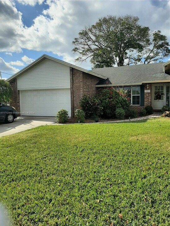 1551 NW 114th Terrace in Plantation, FL - Building Photo