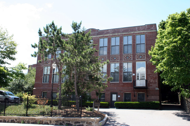 The Bulfinch in Roxbury, MA - Foto de edificio - Building Photo