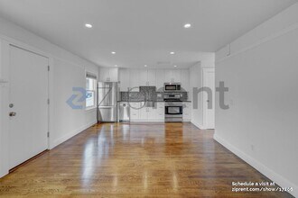 537 Moultrie St in San Francisco, CA - Building Photo - Building Photo