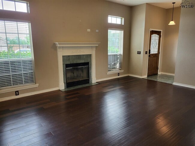 404 Swenson St in Burkburnett, TX - Building Photo - Building Photo