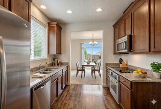 3425 SE Hare Ave in Hillsboro, OR - Building Photo - Building Photo