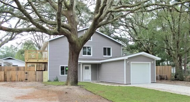property at 719 Cypress Dr
