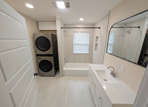 372 Cumberland Trail in Conroe, TX - Building Photo - Building Photo