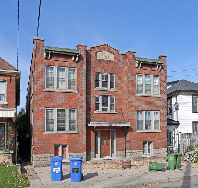 115 Strathcona Ave N in Hamilton, ON - Building Photo - Primary Photo