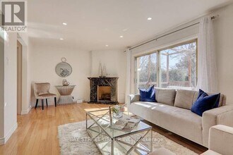 169 Glen Springs Dr in Toronto, ON - Building Photo - Building Photo