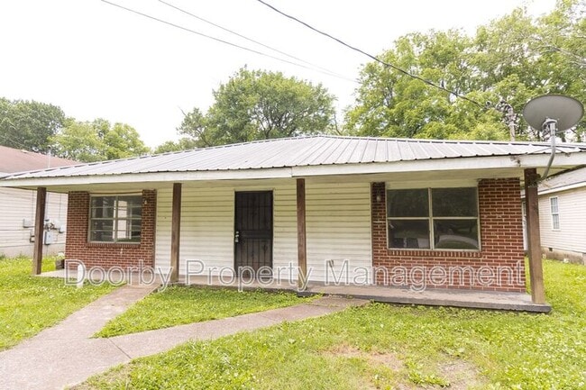 property at 1740 Ocoee St
