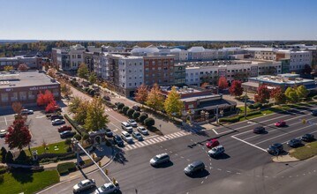 West Broad Village in Glen Allen, VA - Building Photo - Building Photo
