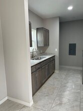 1201 Gage Loop in Laredo, TX - Building Photo - Building Photo