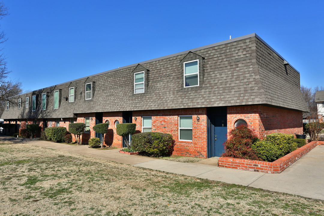 Barkley Townhouse Apartments in Norman, OK - Foto de edificio