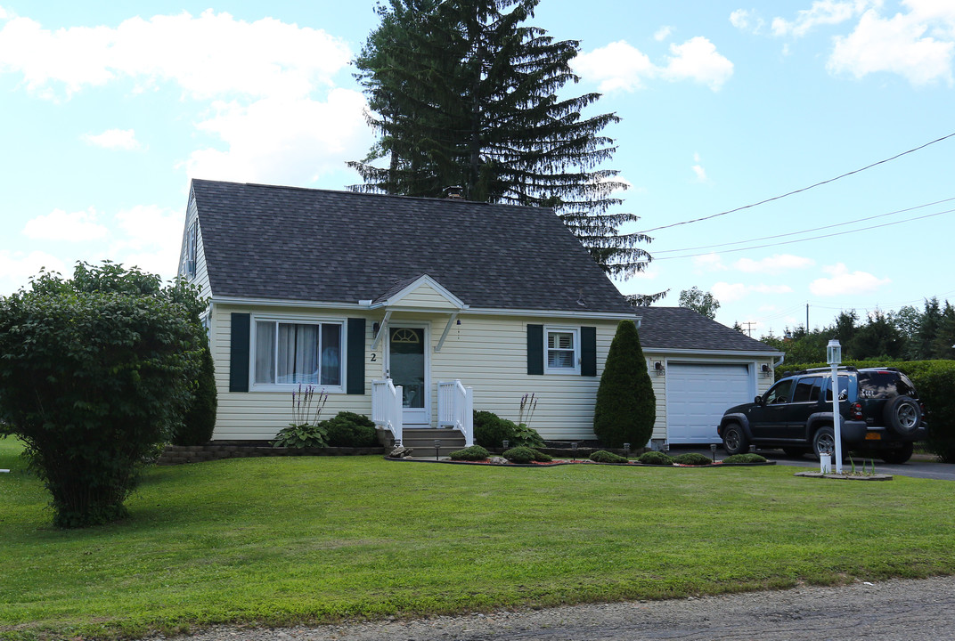 2 Brooke Ave in Binghamton, NY - Building Photo