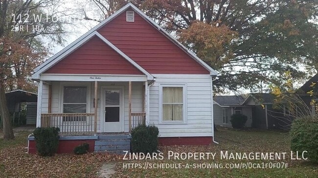 112 W 4th St in Tilton, IL - Building Photo - Building Photo